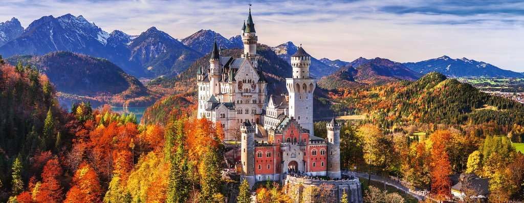 Ravensburger Adult Puzzle 15161 Neuschwanstein Castle in Bavaria, Size: Approx. 98 cm x 37.5 cm