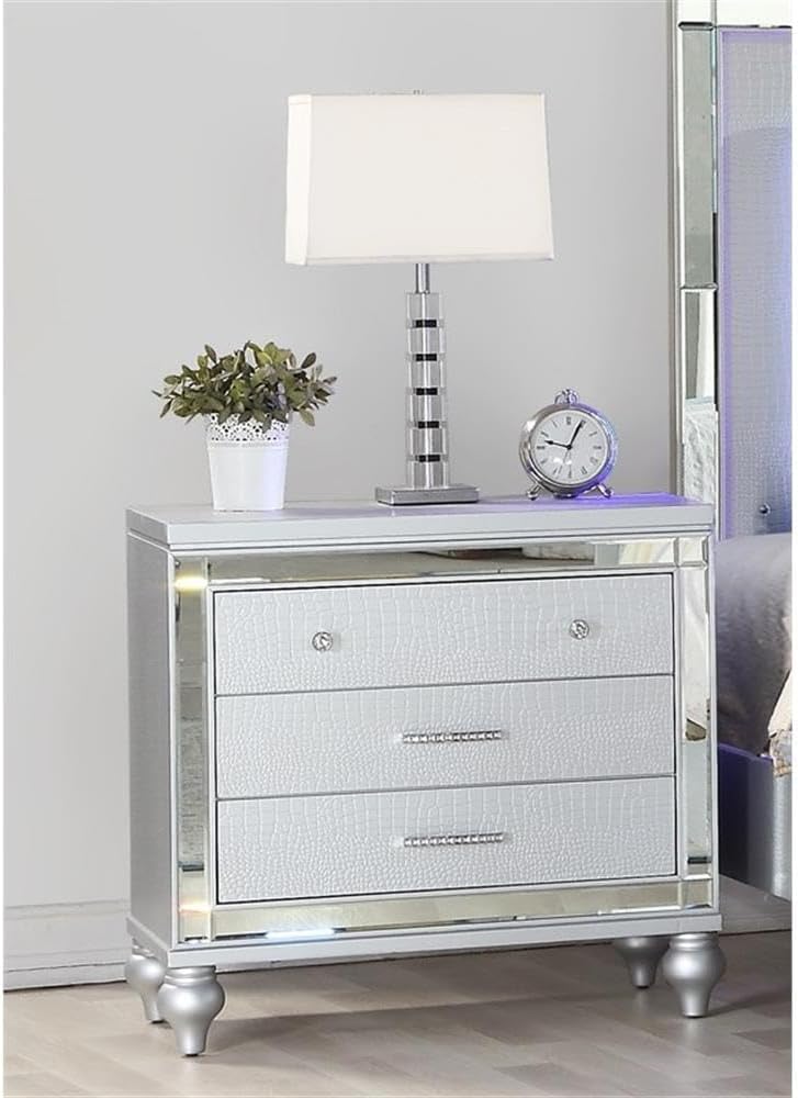 Sterling Full 5 PC LED Bedroom Set Made with Wood in Silver Color