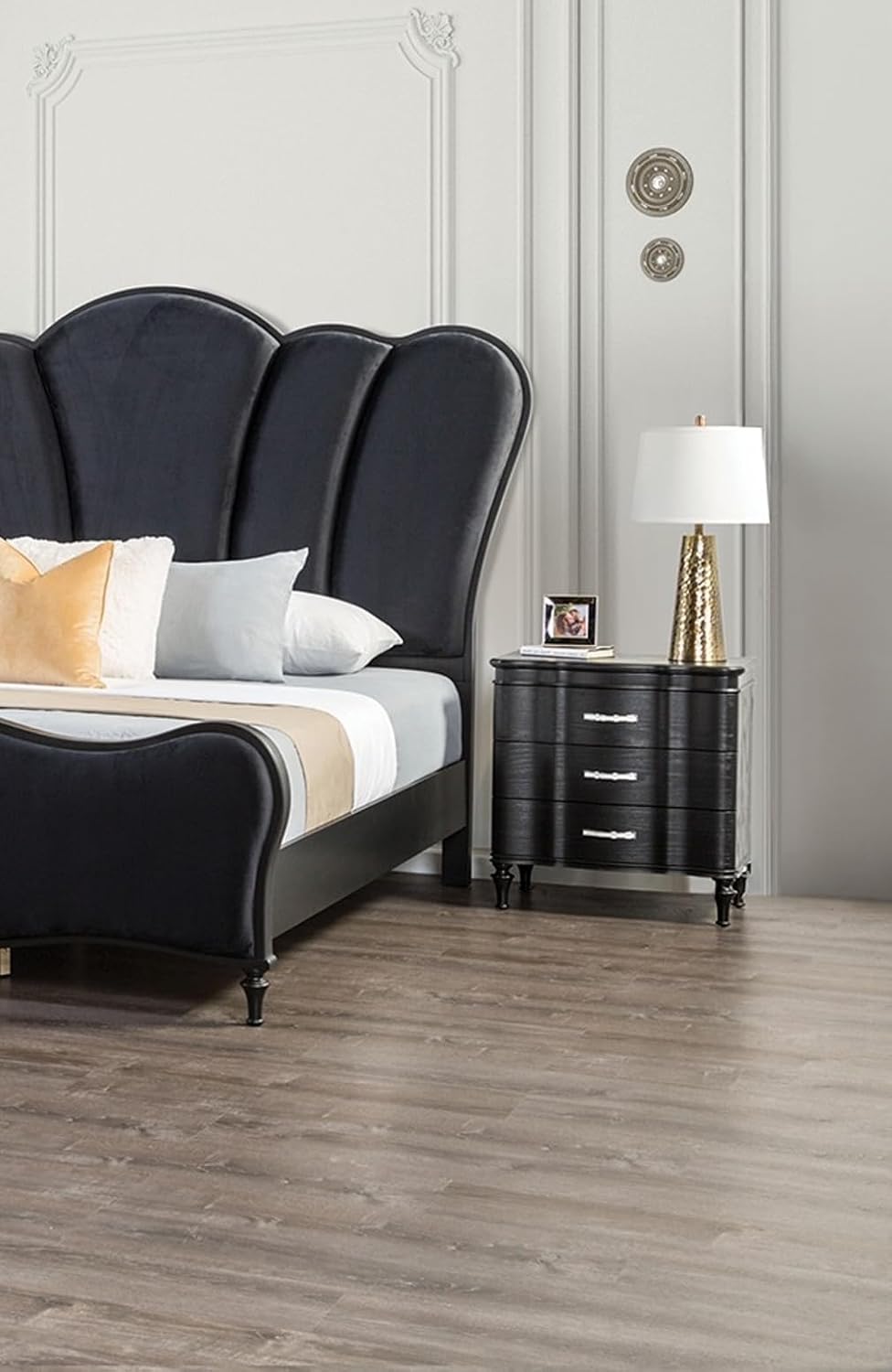 Lovely Bedroom 3pc Set King Size Bed 2X Nightstands Black Fabric Padded HB Wood Legs