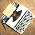 Classic Manual Typewriter, Traditional Portable Vintage Typewriter Deeply Restored by Craftsmen, Manual Typewriter for Writing, Literary Retro Collection Gift, 30 X 30 X 10 Cm,White