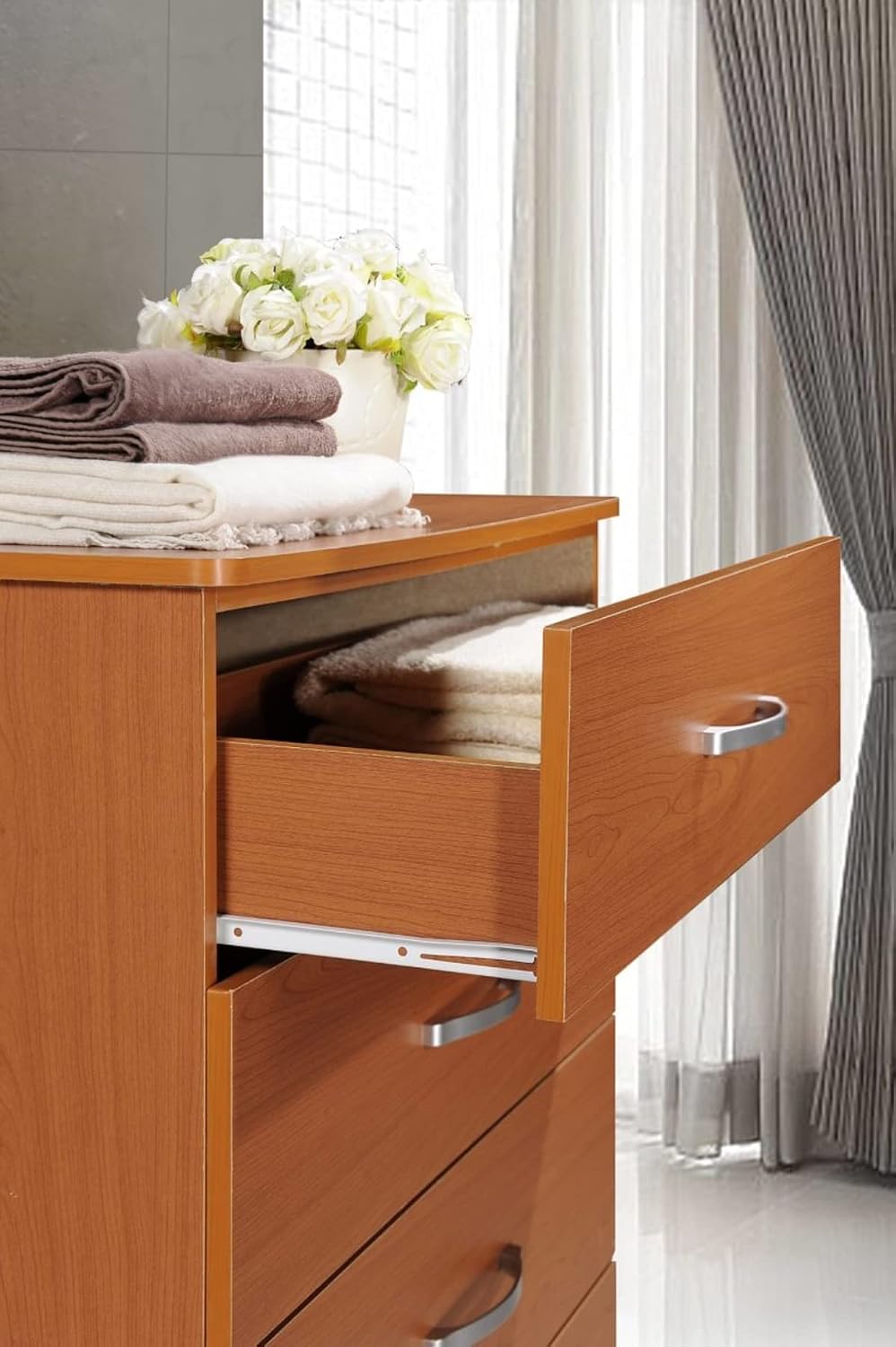 HODEDAH 5 Drawer Wood Dresser for Bedroom, Chest of Drawers with Metal Rails for Support when Storing Clothing, Cherry, 47.8x31.5 inches