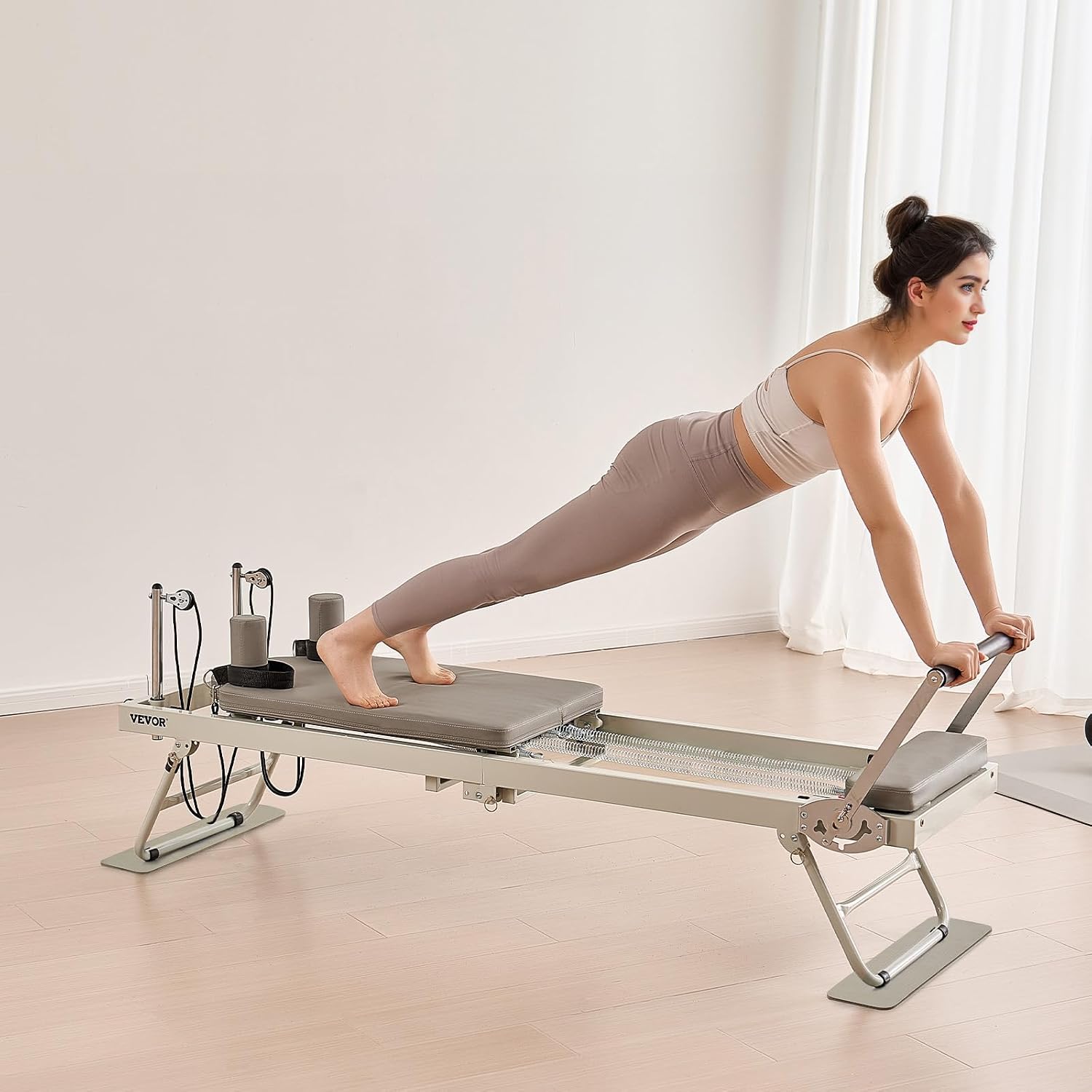 VEVOR Pilates Reformer Foldable, Suitable for Intermediate and Beginners Users, Pilates Equipment for Home Gym Studio Use with 4 Adjustable Resistance Spring, Up to 400 LBS