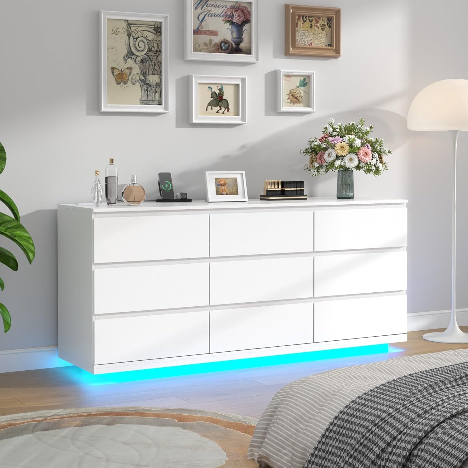 Gyfimoie 9 Drawer Dresser with Power Outlet and LED Lighting, Floating White Dresser Chest of Drawers, The Modern Organizer for Bedroom & Living Room (White)