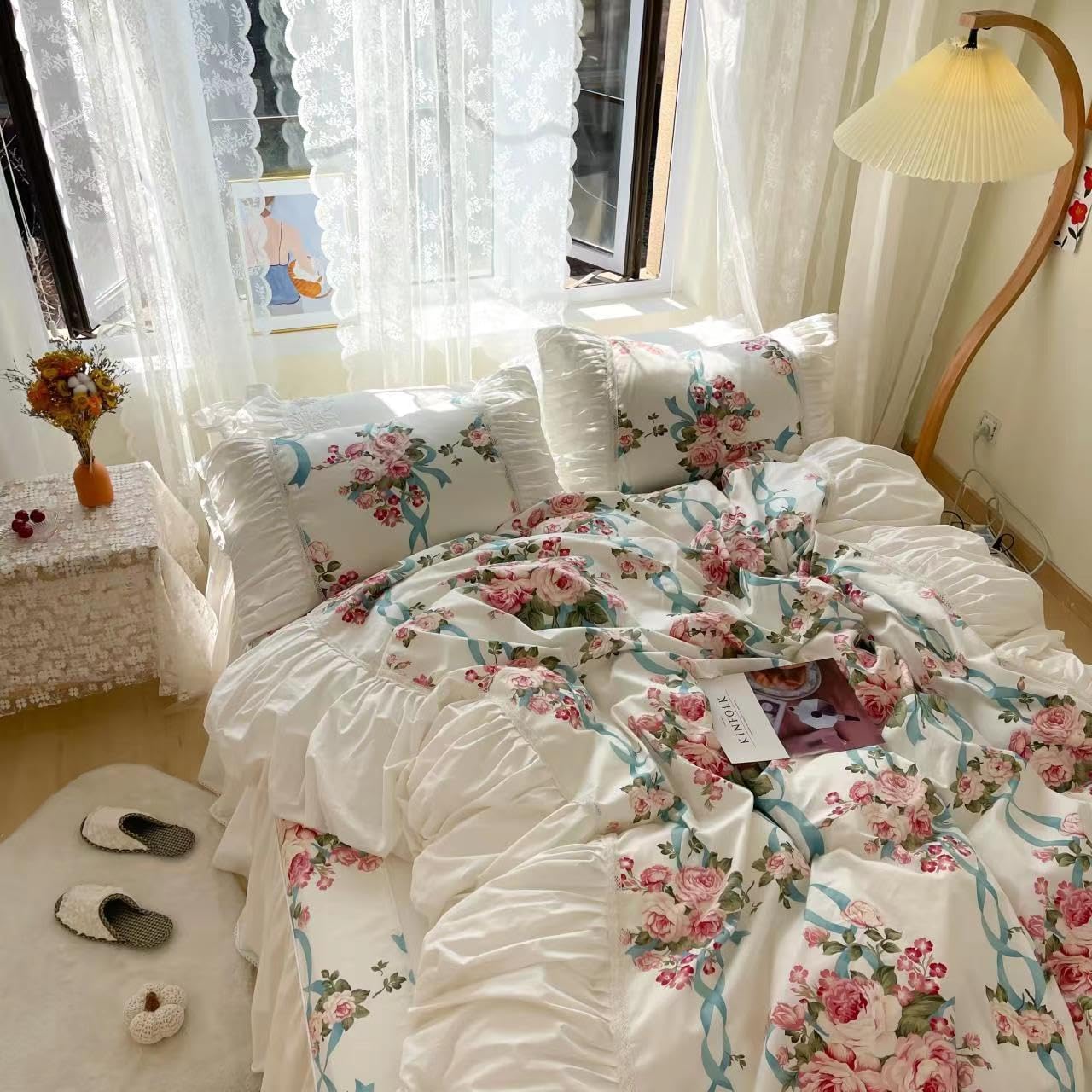 LELVA Vintage Wrinkle Design Duvet Cover Set Full Floral Romantic Ruffled Bedding for Girls 4 Piece White Bed Skirt