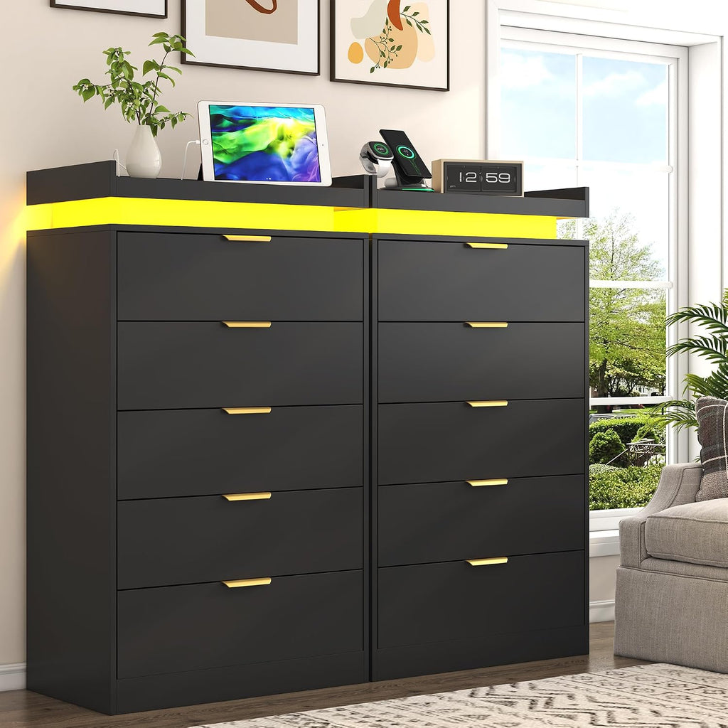 UNIQUITE Tall Dresser for Bedroom, Black Dresser with LED Lights, Wood 5 Drawer Chest with Power Outlet, Modern Tall Chest of Drawers for Bedroom, Entryway, Hallway