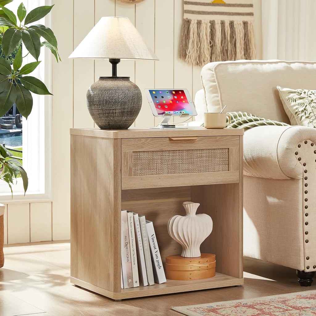LEYAOYAO Rattan Dresser and Nightstand Set of 2, Boho Wood Dresser for Bedroom with 6 Drawers and Night Stand with Charging Station, Bedroom Furniture, Dressers & Chests of Drawers,Living Room,Hallway
