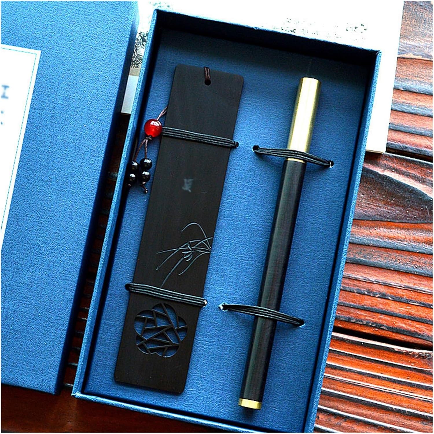 Engraved Classical Chinese Literary Pen Bookmark Set