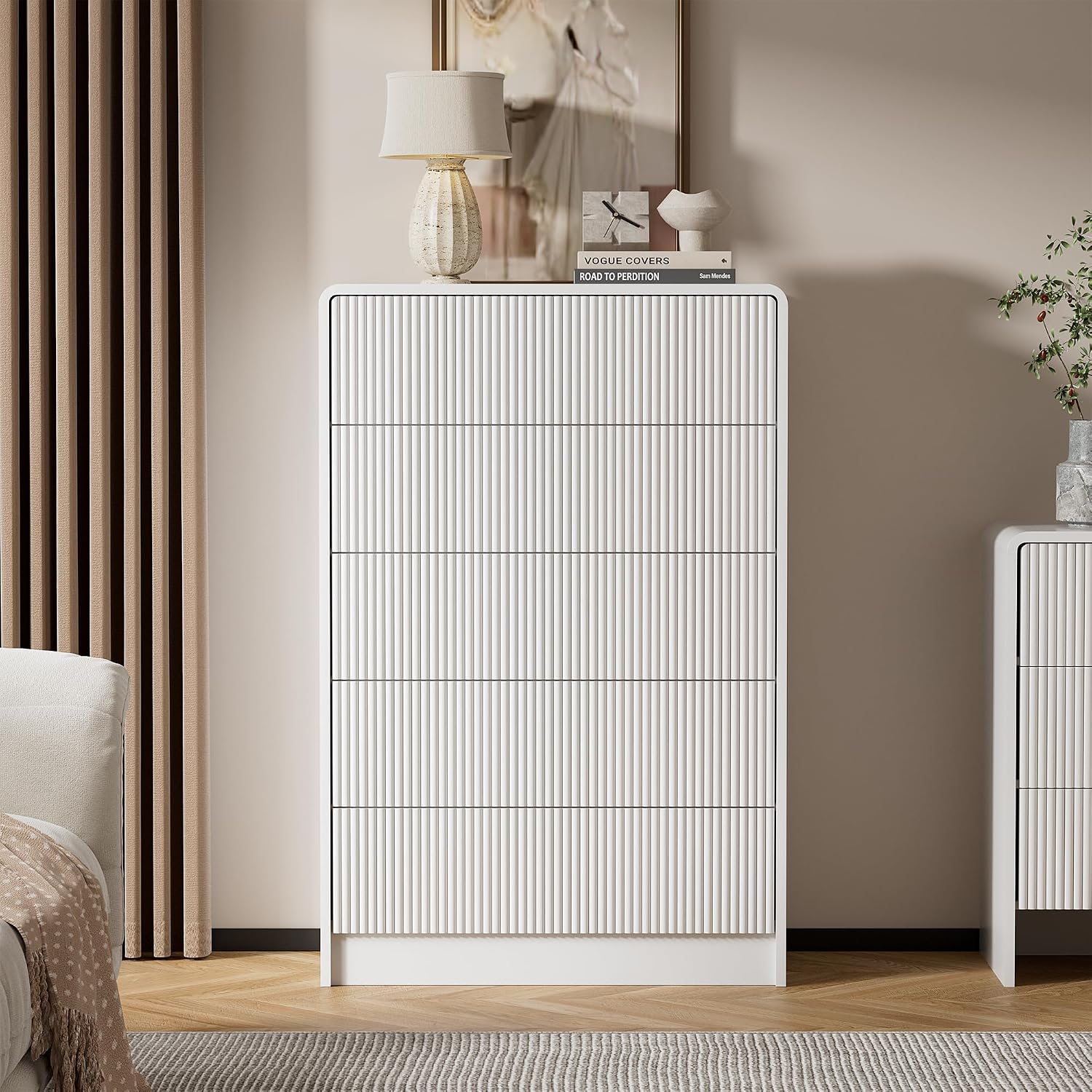 Furniway White 5 Drawer Dresser for Bedroom, Curved Tall Dresser with Push-to-Open Design, Chest of Drawers for Bedroom, Living Room, Hallway, 15.7'D x 32'W x 47.2'H