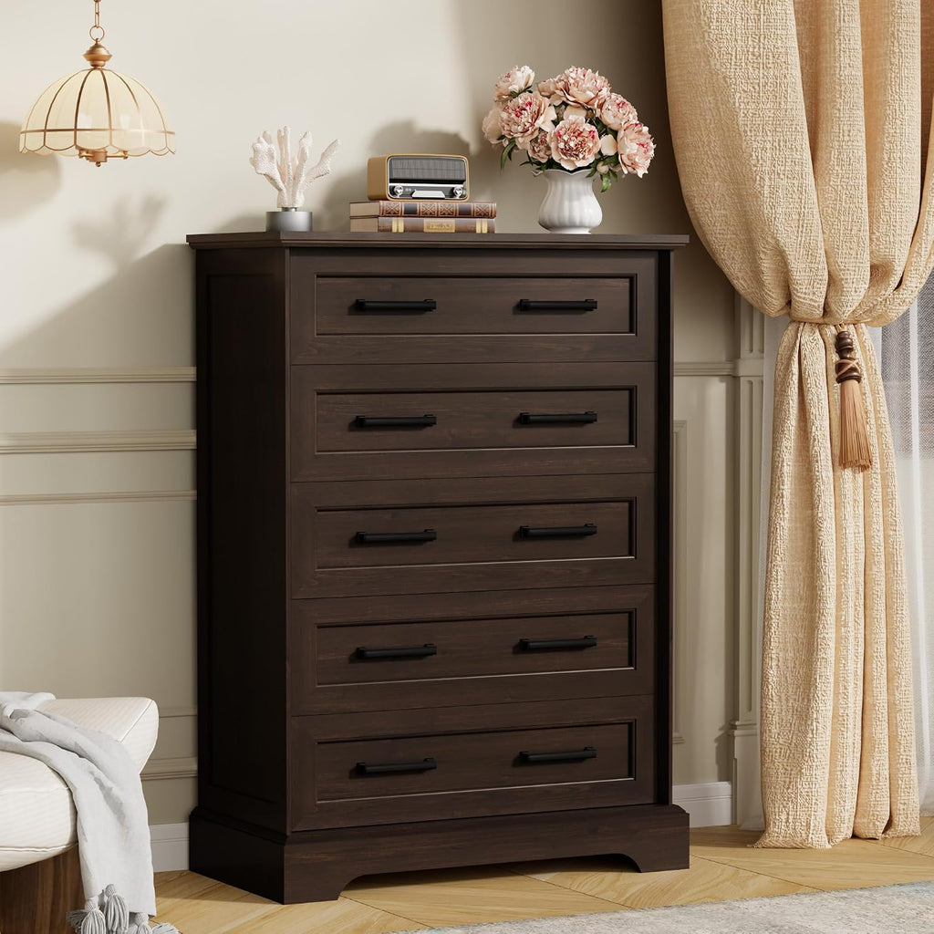 Furmax Farmhouse Dresser for Bedroom, 5 Drawers Dresser, Wood Chest of Drawers, 31.5' Wide Storage Dressers Organizer for Bedroom, Living Room (Brown)