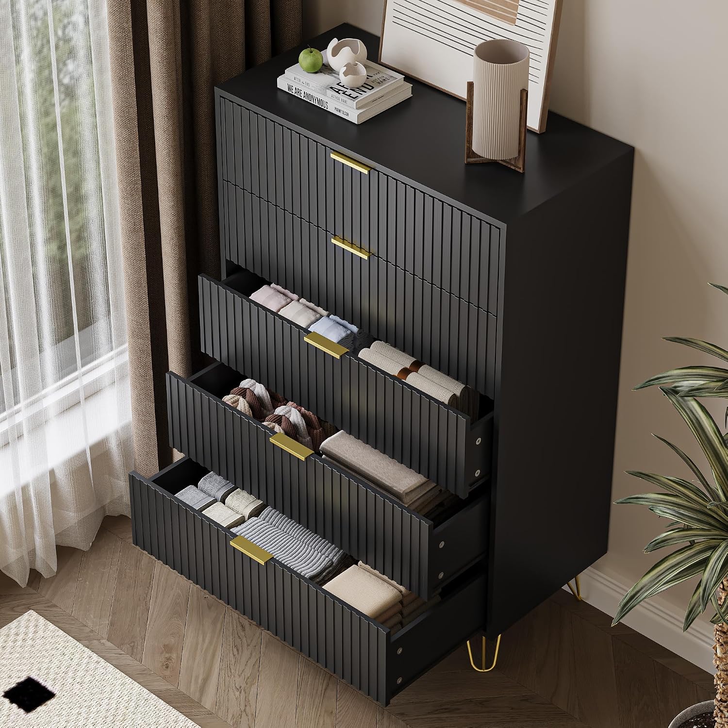 MAISONARIA 5 Drawers Dresser for Bedroom, 47' Tall Modern Chest of Drawers with Gold Handle, Fluted Wood Dresser for Bedroom, Living Room, Hallway, Entryway, Black