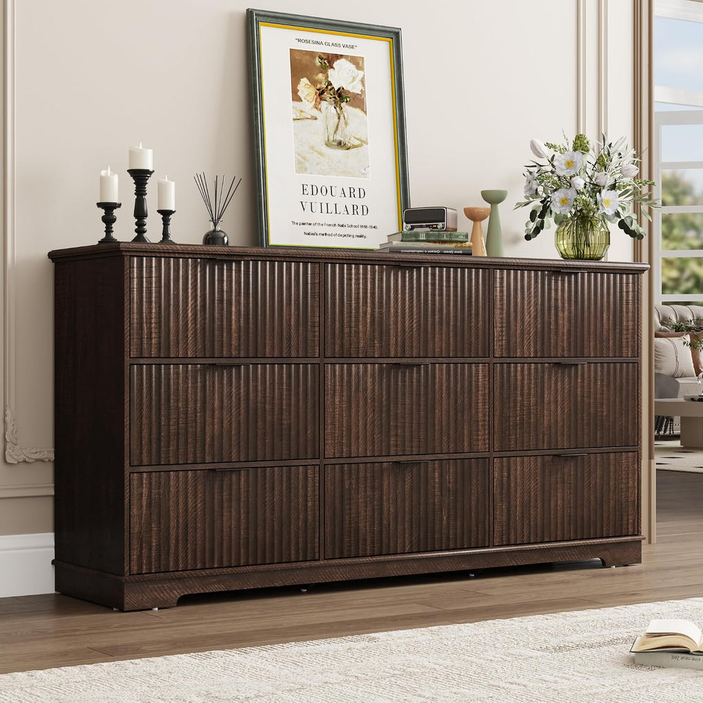 Fluted 9 Drawers Dresser for Bedroom, 63' Wood Dresser with Power Outlet and Deep Drawers, Wide Chest of Drawers, Modern Closet Dressers for Living Room, Upgraded Version with Wooden Drawers, Brown