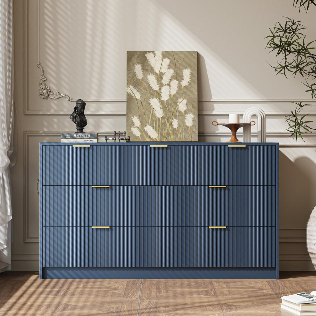 MAISONARIA Navy 7 Drawer Dresser for Bedroom, 55.9' Wide Modern Fluted Dresser with Gold Metal Handles, Large Chest of Drawers for Bedroom, Living Room, Entryway, Hallway