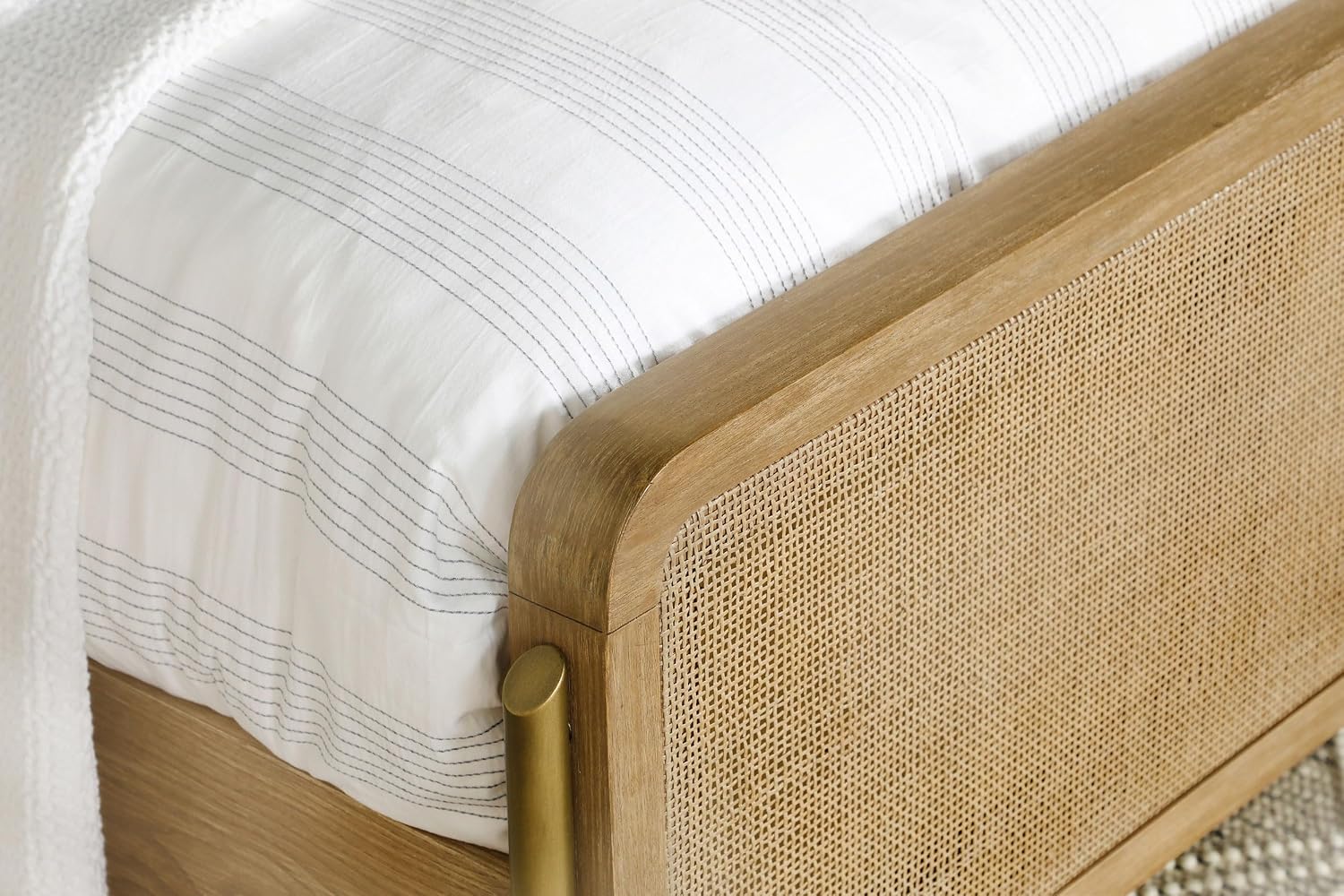 Coaster Home Furnishings - Arini - Wood - Rattan Queen Panel Bed with Woven Cane, Metal Tube Legs, and Tall Headboard - Bedroom - Sand Wash and Natural Cane - 224300Q
