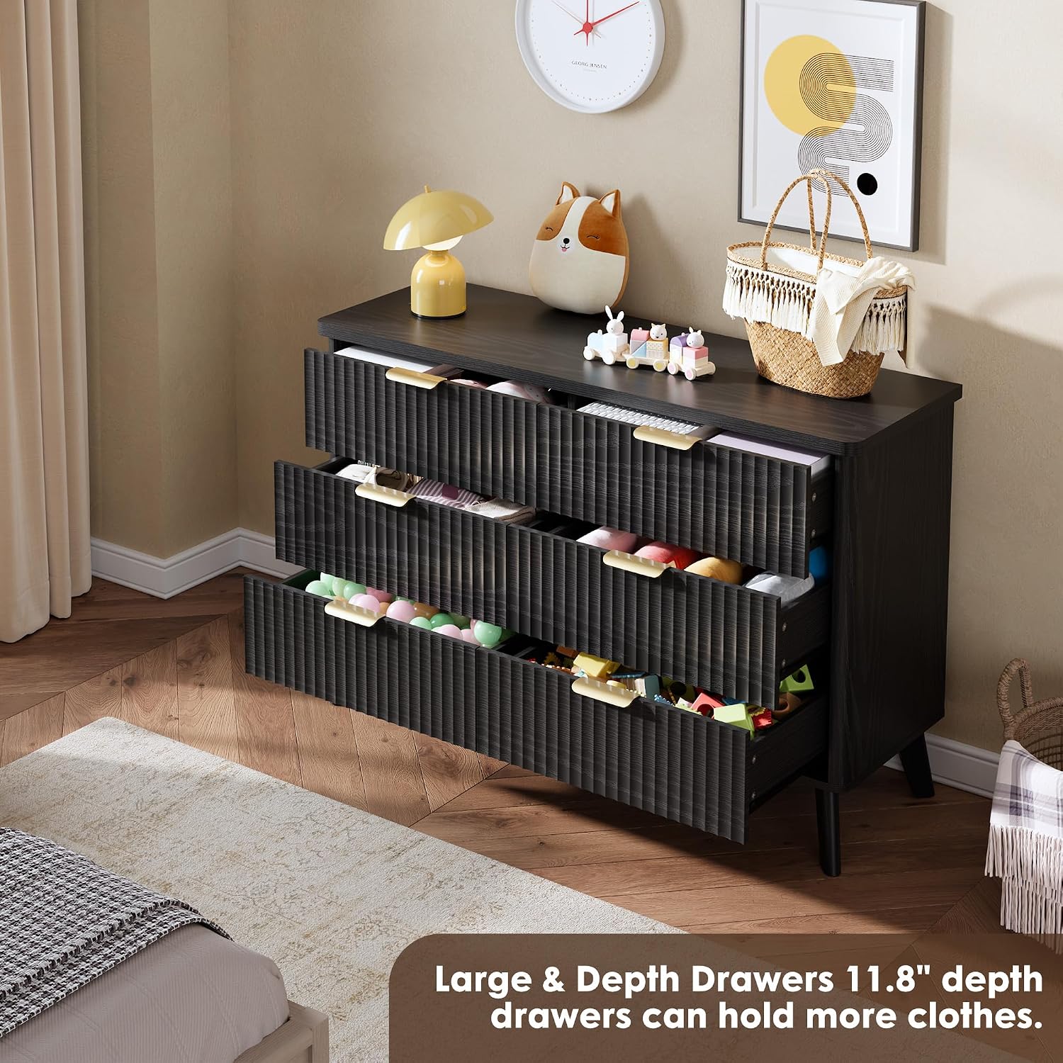 GarveeHome Fluted Dresser for Bedroom with 6 Deep Drawers, 47.2 in Wide Modern Chest of Drawers, Wooden Dresser TV Stand, Curved Profile Design, for Living Room, Kids Room, Hallway, Black