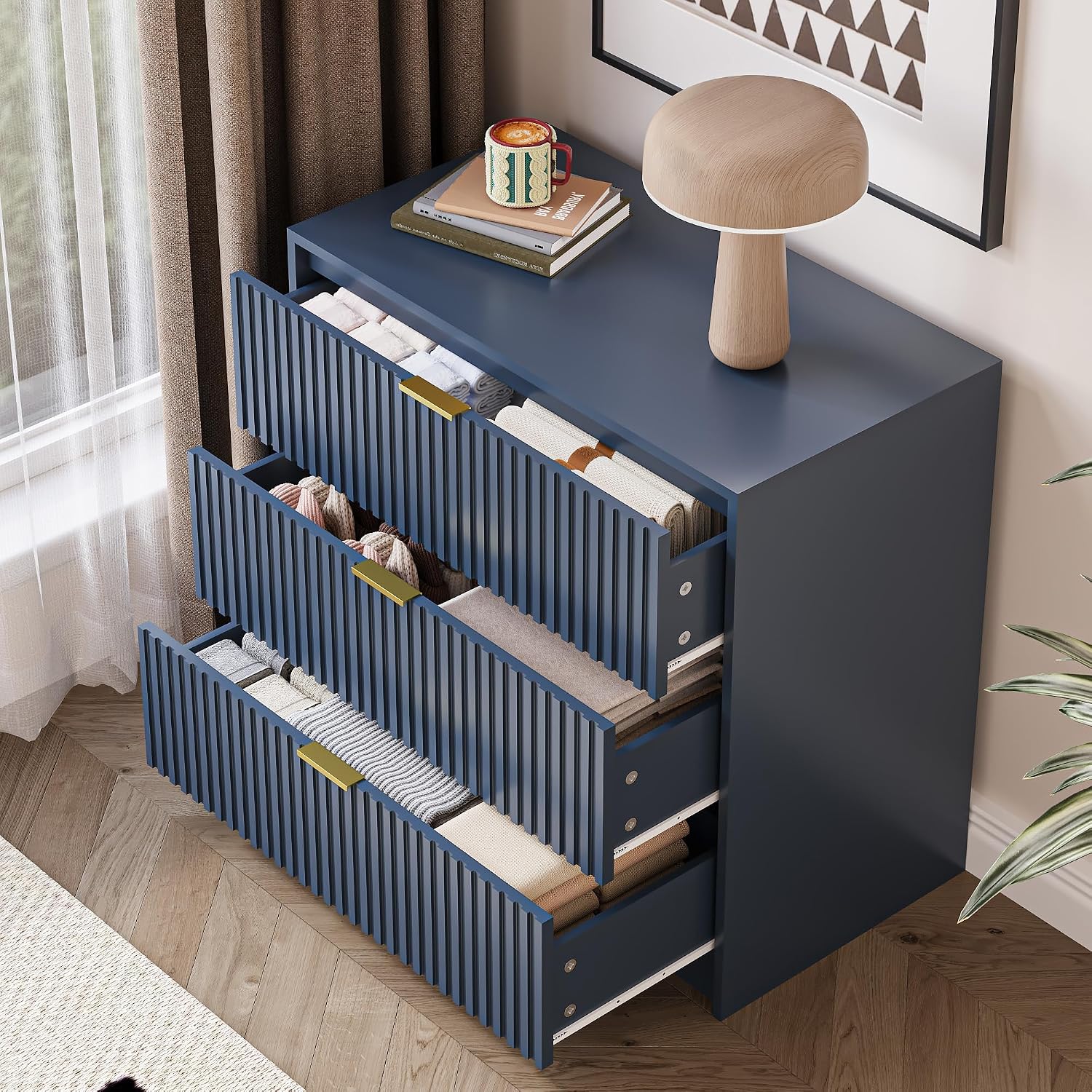 MAISONARIA Fluted Dresser for Bedroom, 32 Inch Wide Nightstand with Large Drawer, 3 Drawer End Table for Bedroom, Living Rooms, Offices, and Entryways, Navy Blue