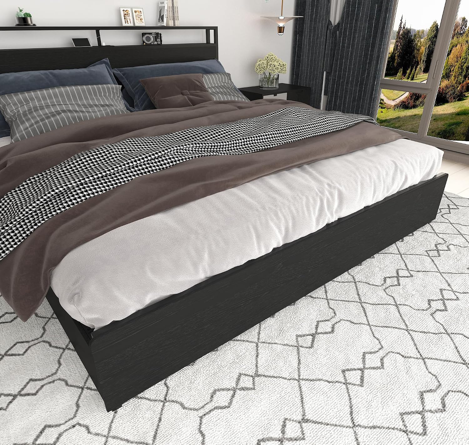 Bellemave King Size Bed Frame with 4 Storage Drawers and Charging, King Size Bed Frame with Headboard and Charging Station and with Led Lightstation, No Box Spring Needed, (King, Black)