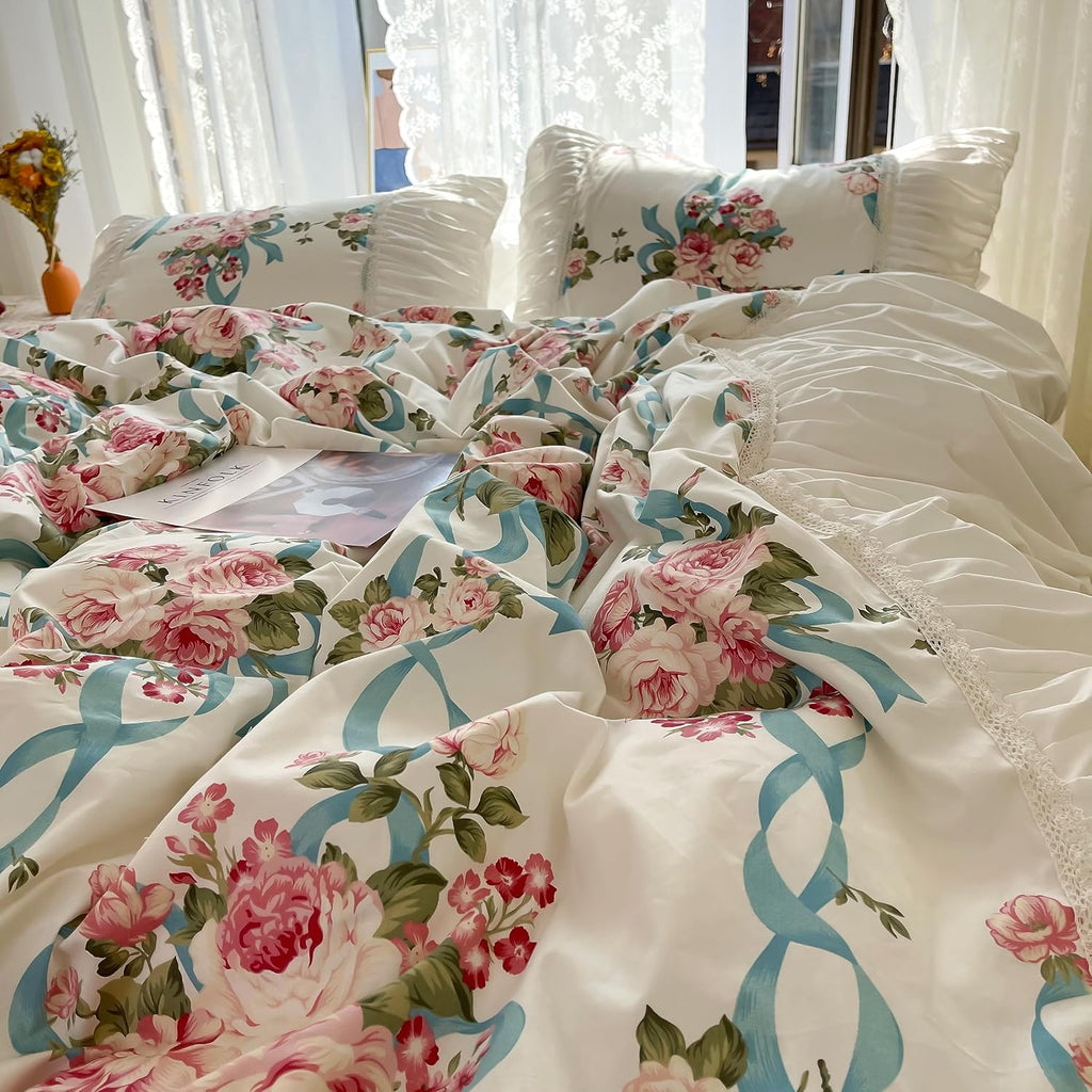 LELVA Vintage Wrinkle Design Duvet Cover Set Full Floral Romantic Ruffled Bedding for Girls 4 Piece White Bed Skirt
