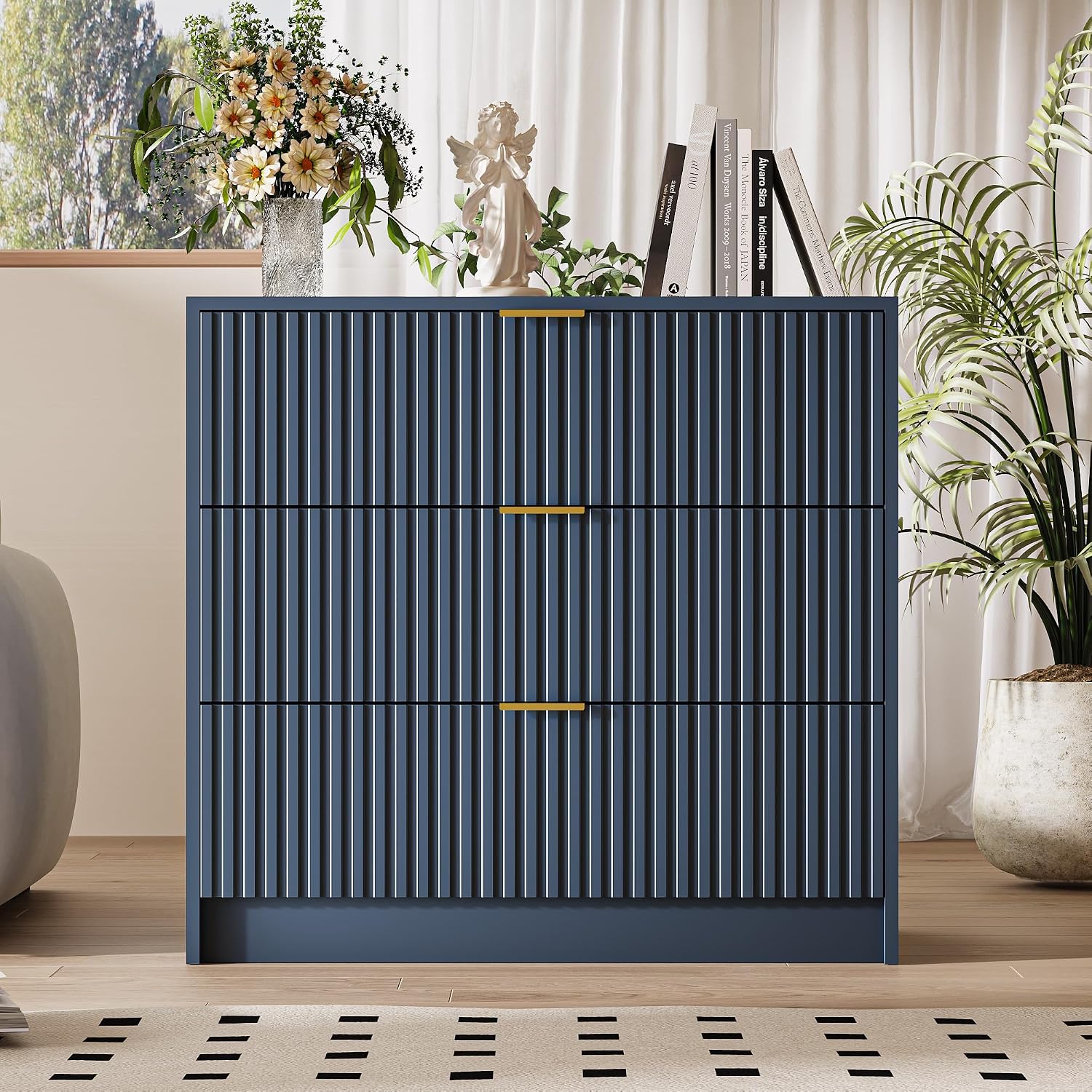MAISONARIA Fluted Dresser for Bedroom, 32 Inch Wide Nightstand with Large Drawer, 3 Drawer End Table for Bedroom, Living Rooms, Offices, and Entryways, Navy Blue
