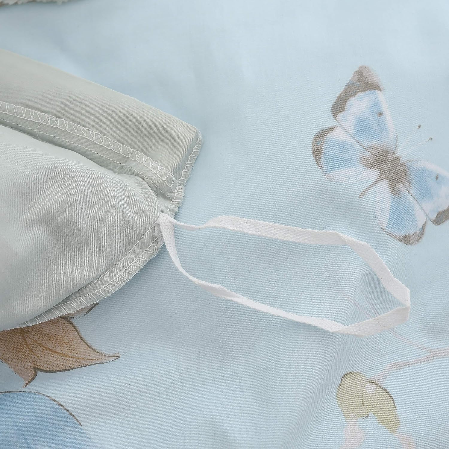 FADFAY Farmhouse Floral Bedding Shabby Blue Bird Print French Countryside Chic Bedding Set Luxury Bedskirt Collections 800 Thread Count 100% Egyptian Cotton, 4 Piece-Twin Size